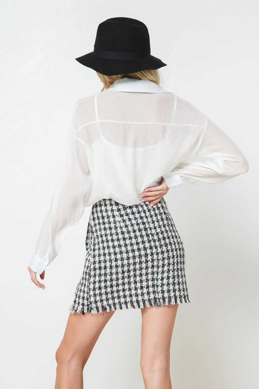 Houndstooth Boucle Tweed Slit Mini Skirt