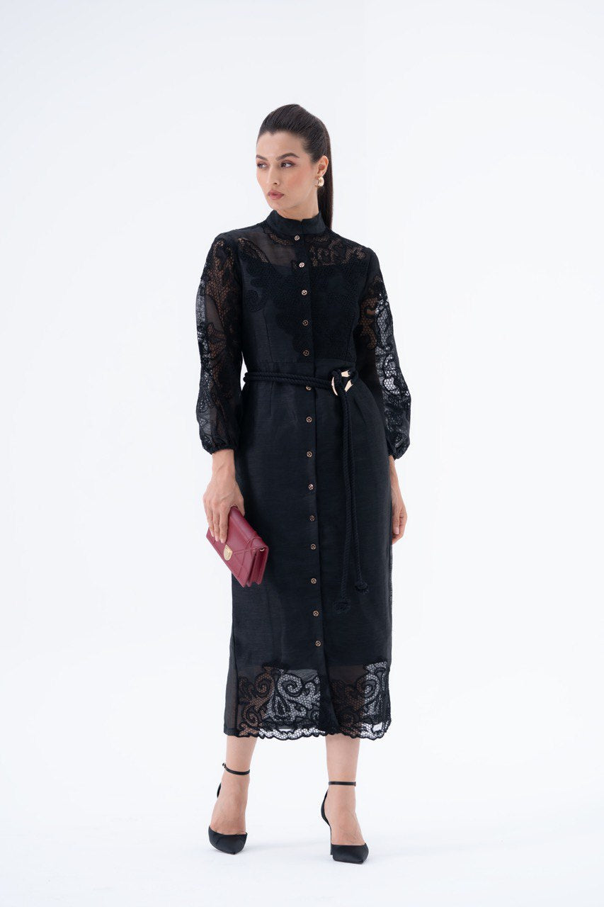 Chic lace dress