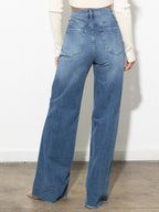 Asymmetrical Wide Jeans