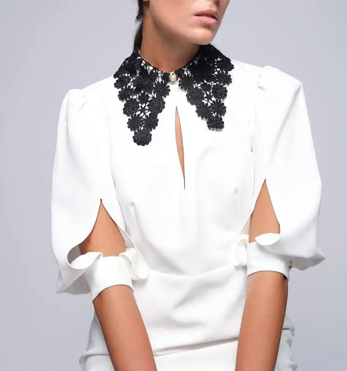 Dress with contrasting lace collar
