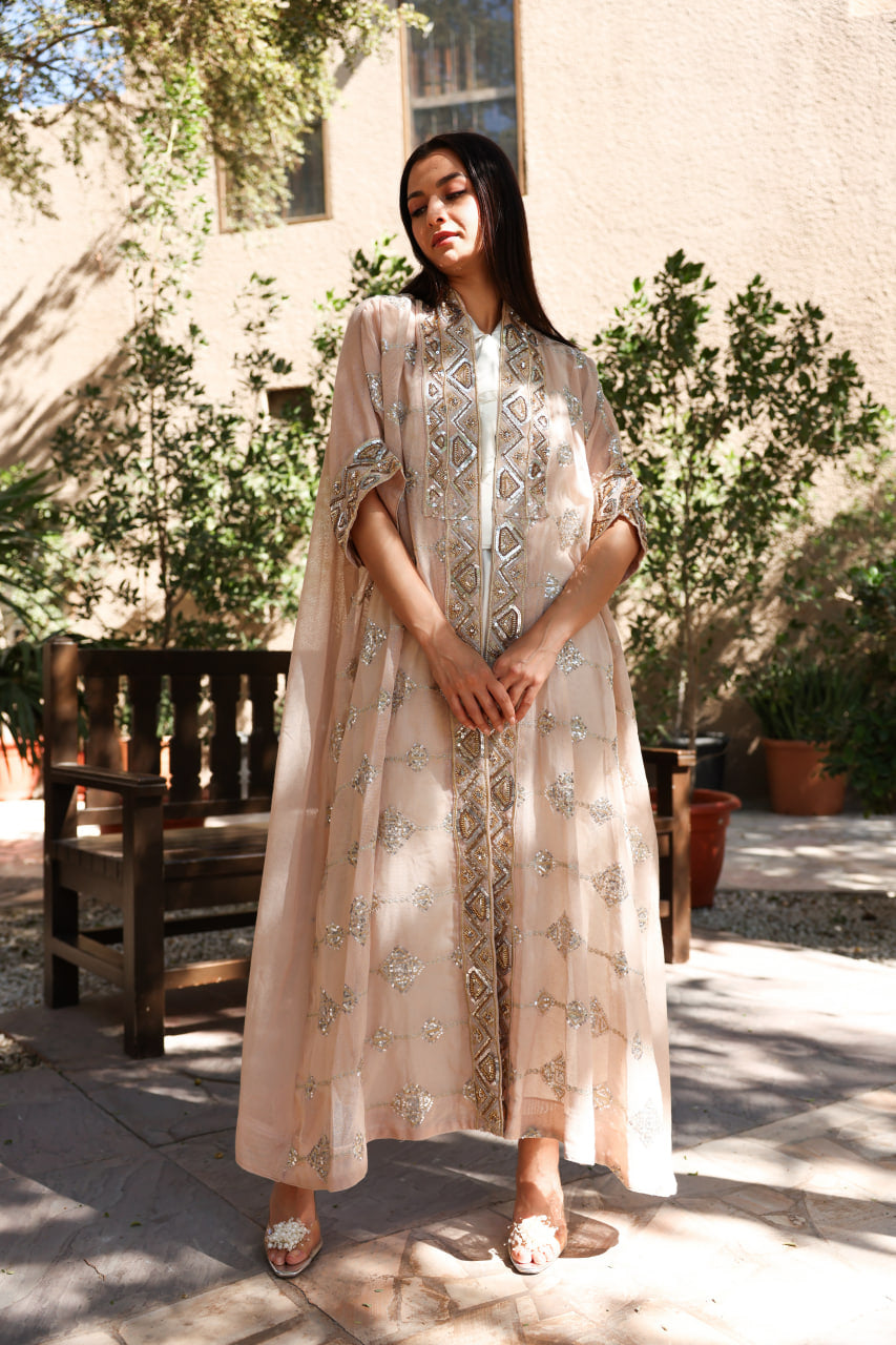 Fatima abaya